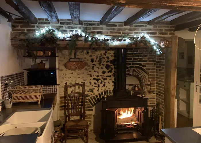 Le Logis Du Cliquet Hébergement de vacances Thibivillers